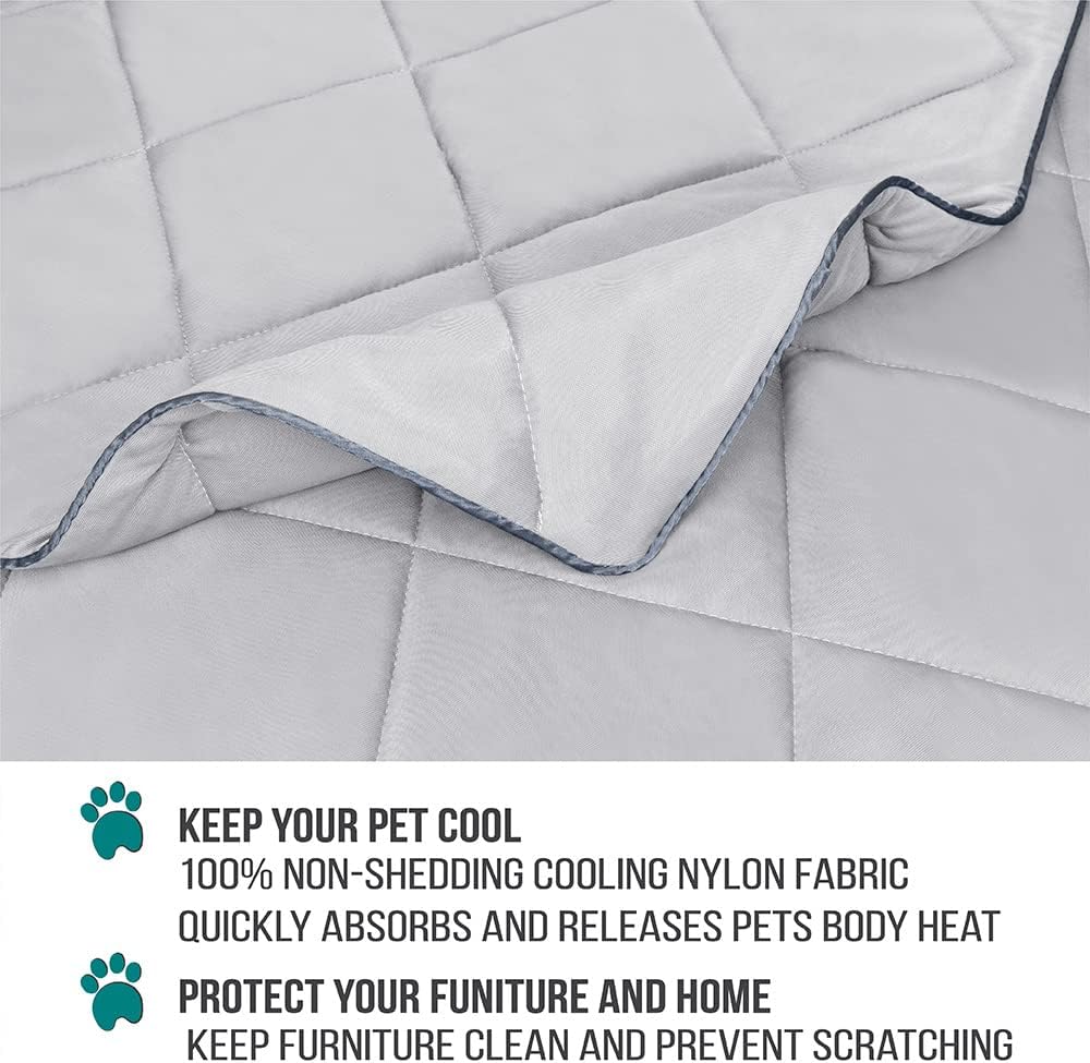 Pet Cooling Blanket (40"x50")