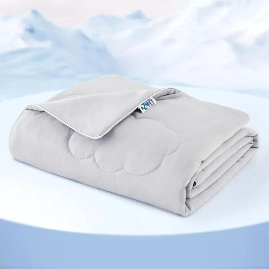 Pet Cooling Blanket (40"x50")